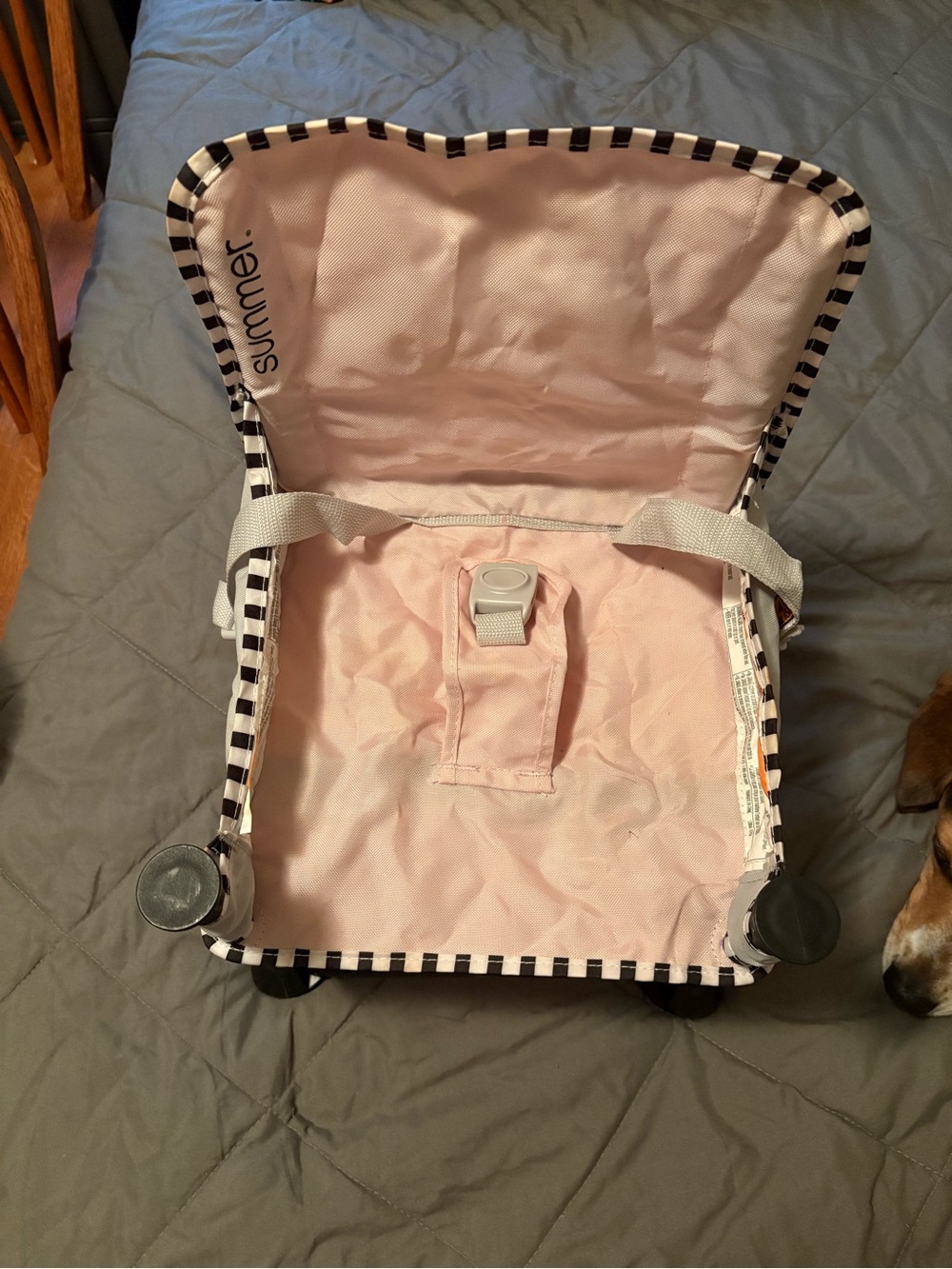 Pop up high chair for babies and toddlers - Picture 3 of 10